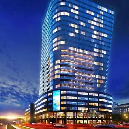Apartamento Hanza Tower Deluxe Jacussi & Sauna & Pool *
